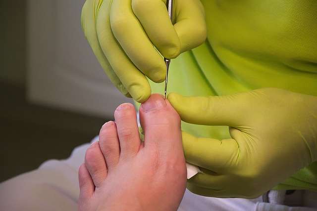 foot-care-3557103_640